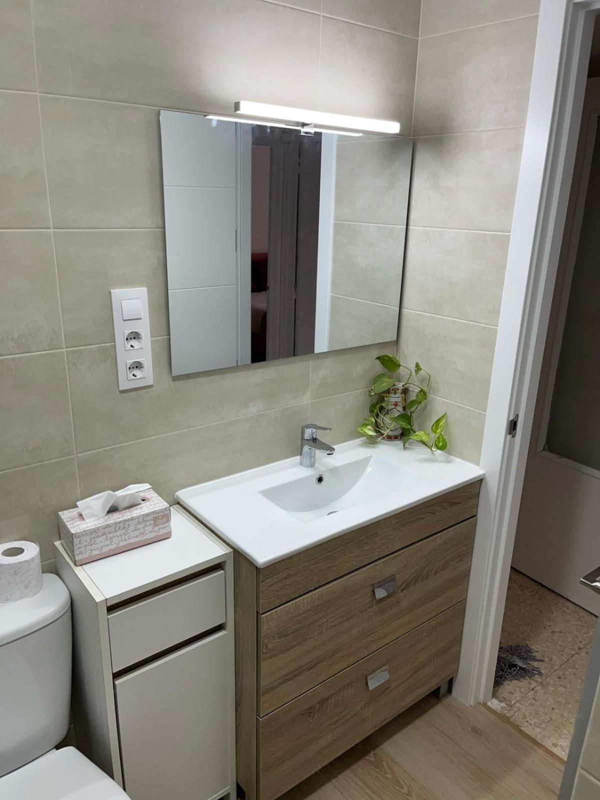 סביליה Cozy Apartment Next To Center מראה חיצוני תמונה