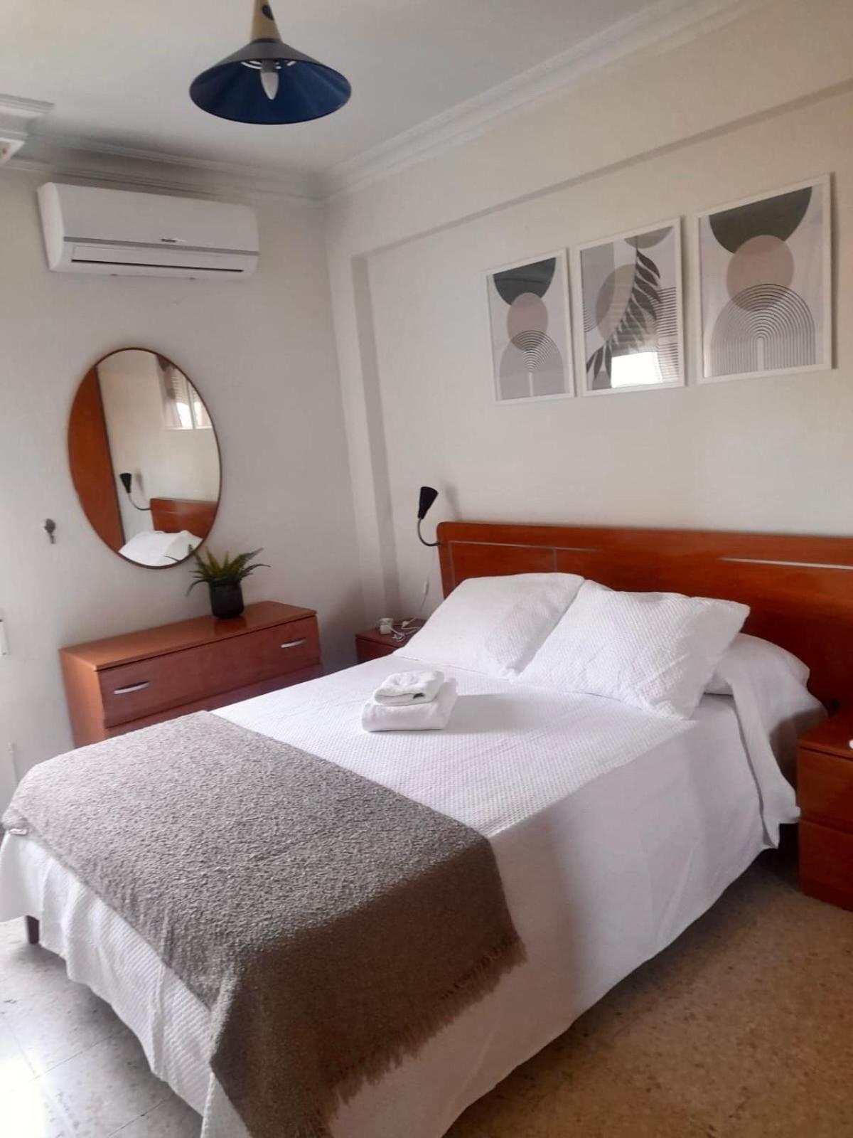 סביליה Cozy Apartment Next To Center מראה חיצוני תמונה